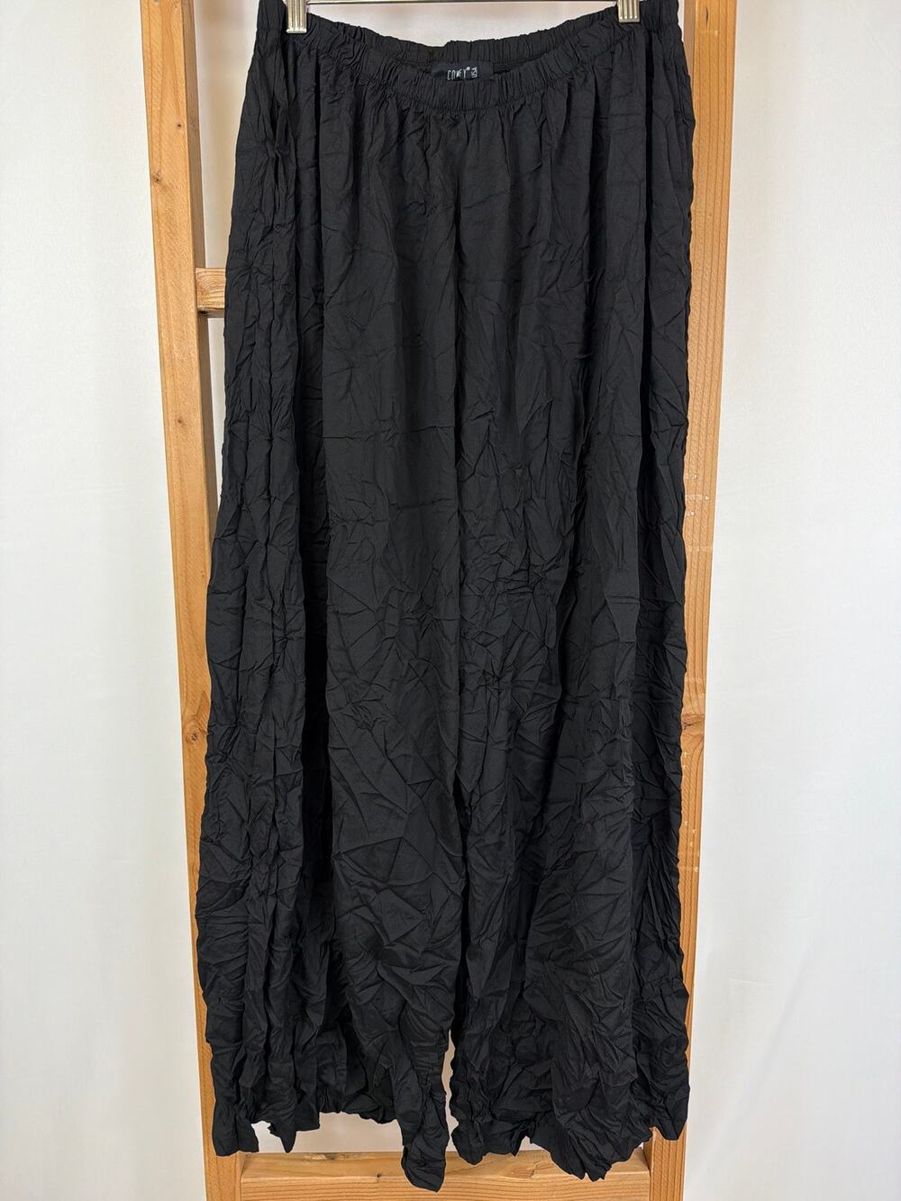 NWT Comfy USA Black Elastic Waist Crinkle Dress Pants Size 1X